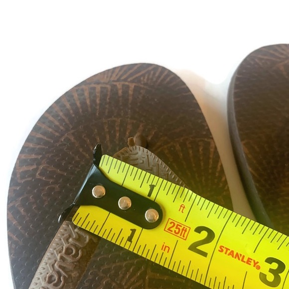 Havianas Brown Flip Flops SIZE 9/10 - Picture 5 of 8